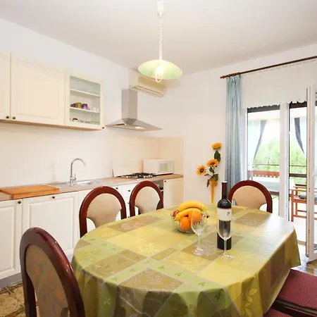 Ljubica Apartamento *